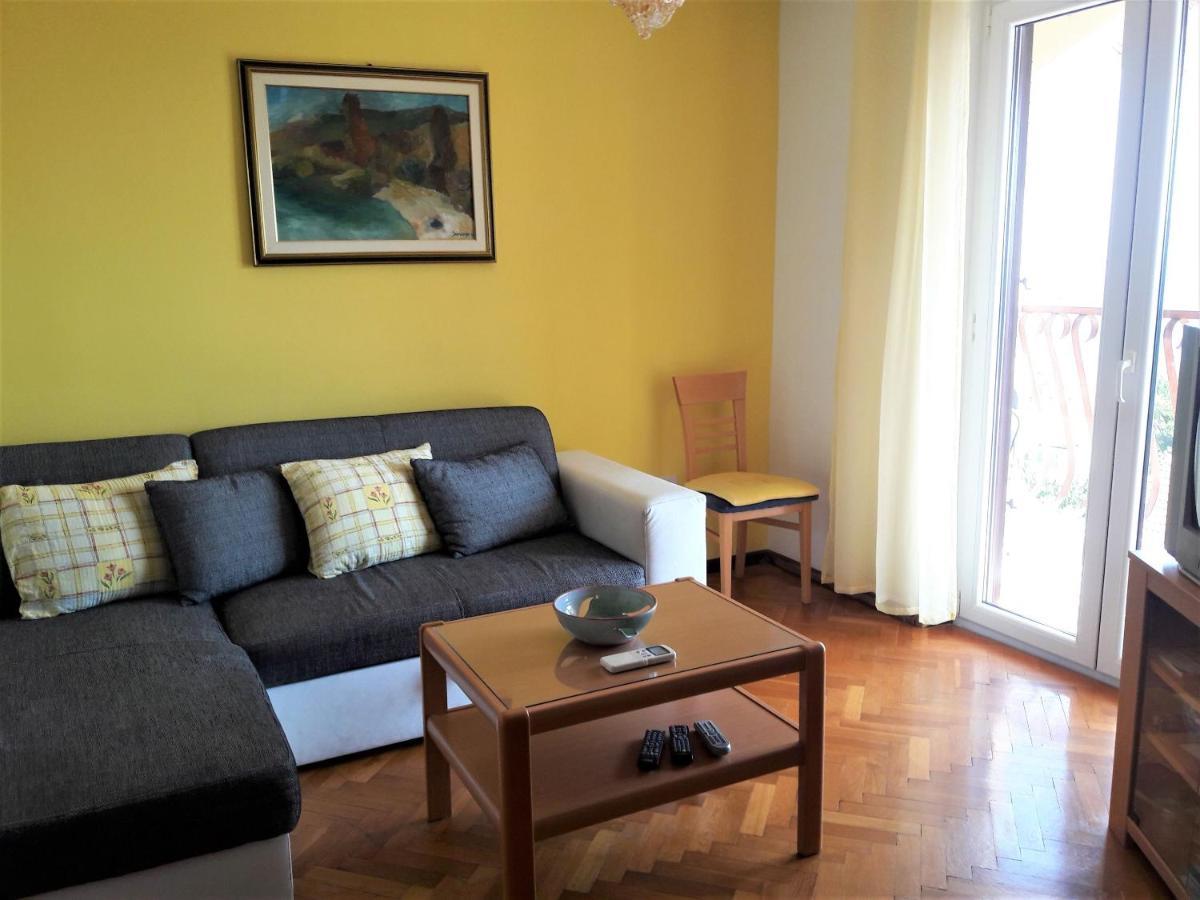 Apartment Venci Bol Exterior photo